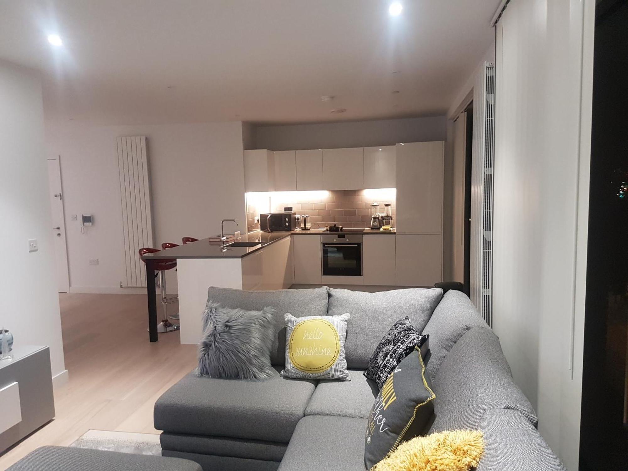 לונדון Lush Living - Double Room With Private Bathroom מראה חיצוני תמונה